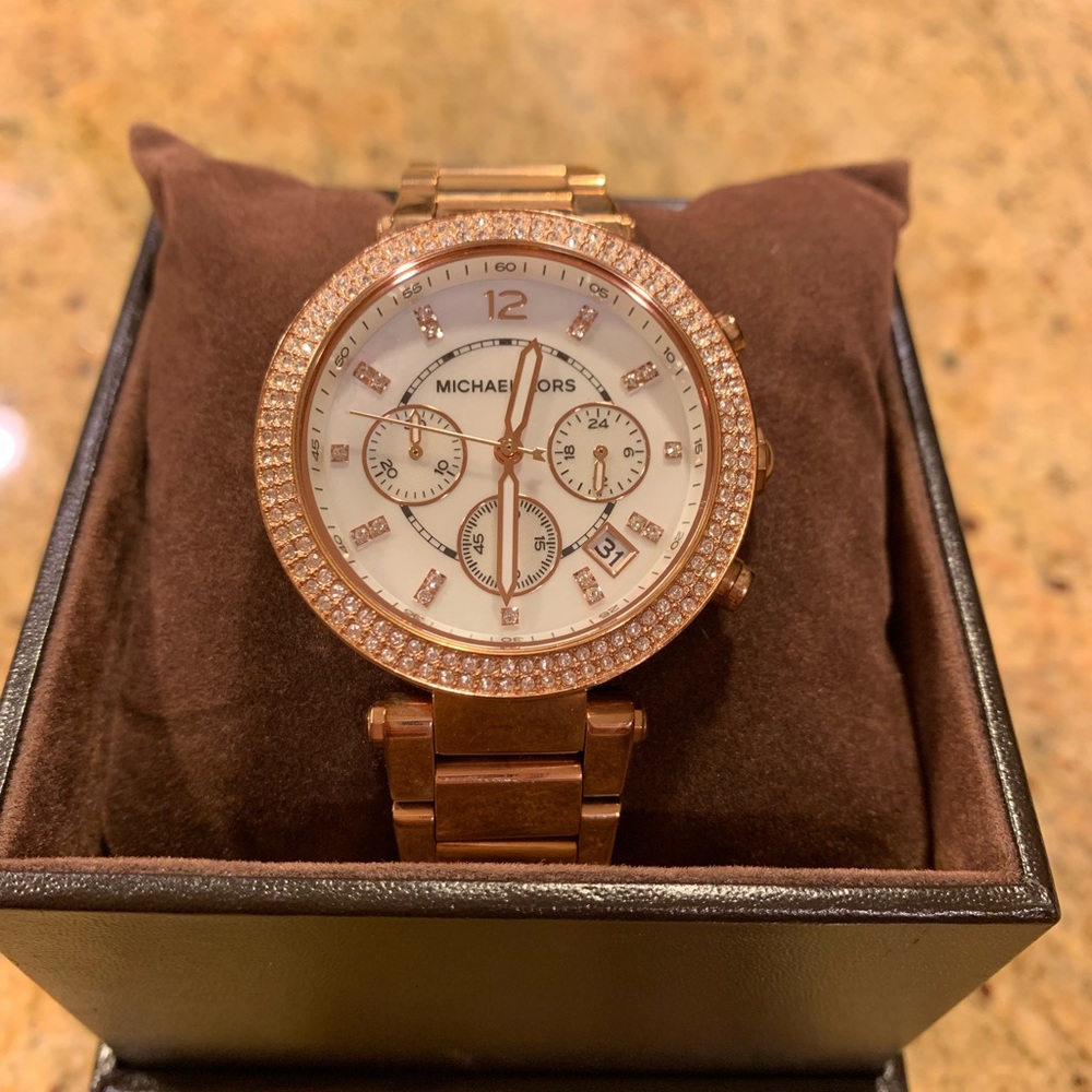 Michael Kors rose gold watch